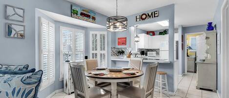 Maison, plusieurs lits (Best Nest) | Restauration