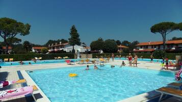 Apartment, 3 Bedrooms, Balcony, Garden View | Pool | Outdoor pool