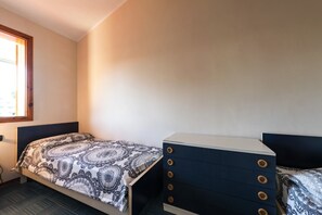 Lägenhet - 3 sovrum - balkong - utsikt mot trädgården | 4 sovrum