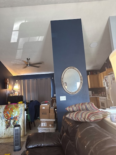 West Omaha 3-bedroom house in quiet neighborhood, close to W Dodge Rd.