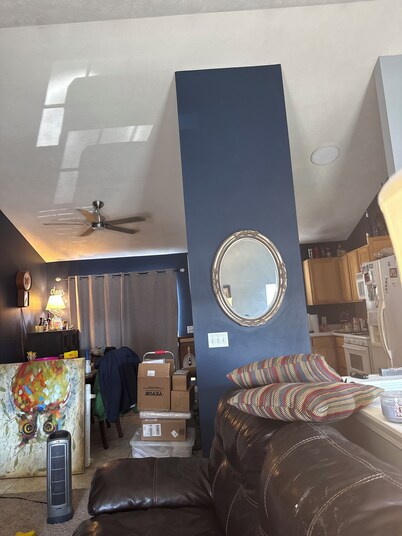 West Omaha 3-bedroom house in quiet neighborhood, close to W Dodge Rd.