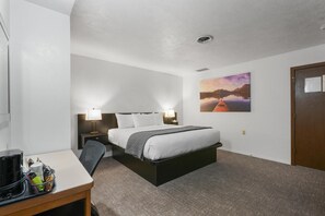 1 bedroom, iron/ironing board, WiFi, bed sheets - 1 King Bed, No Window (Interior Access) (Polson)