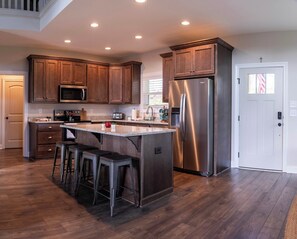 Floor plan - Cozy Mountain Cabin Hot Tub & Fire Pit (Ellijay)