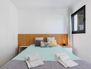 1 chambre, fer et planche à repasser, Wi-Fi, draps fournis