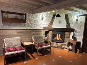 Interior - Breathe tranquility and nature 3' away from Cangas de Onís. (Dego)