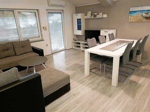 Interior - Apartment Sofia, 200m from the beach (Bibinje)
