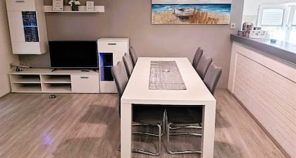 Apartment Sofia, 200m from the beach