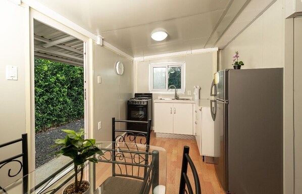 Maison Standard, animaux de compagnie acceptés, vue montagne | Cuisine privée | Four, plaque de cuisson