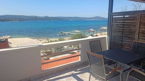 Outdoor dining - Beachfront Apt. Sunset 1 (Turanj)