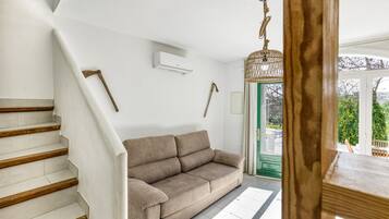 Televisie en een tafeltennistafel