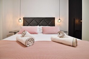Iron/ironing board, travel cot, free WiFi, bed sheets - Apartment with rooftop pool A2, Bibinje (Bibinje)