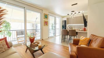 Apartment, 1 Schlafzimmer, Raucher, Balkon | Wohnzimmer