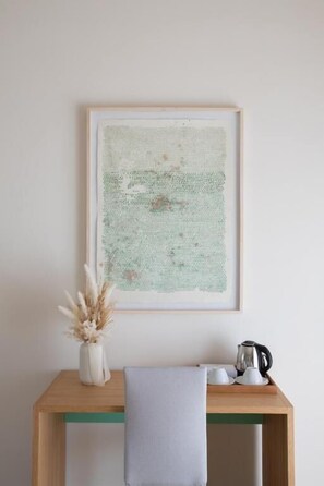 Deluxe Double Room, Garden View | Interior