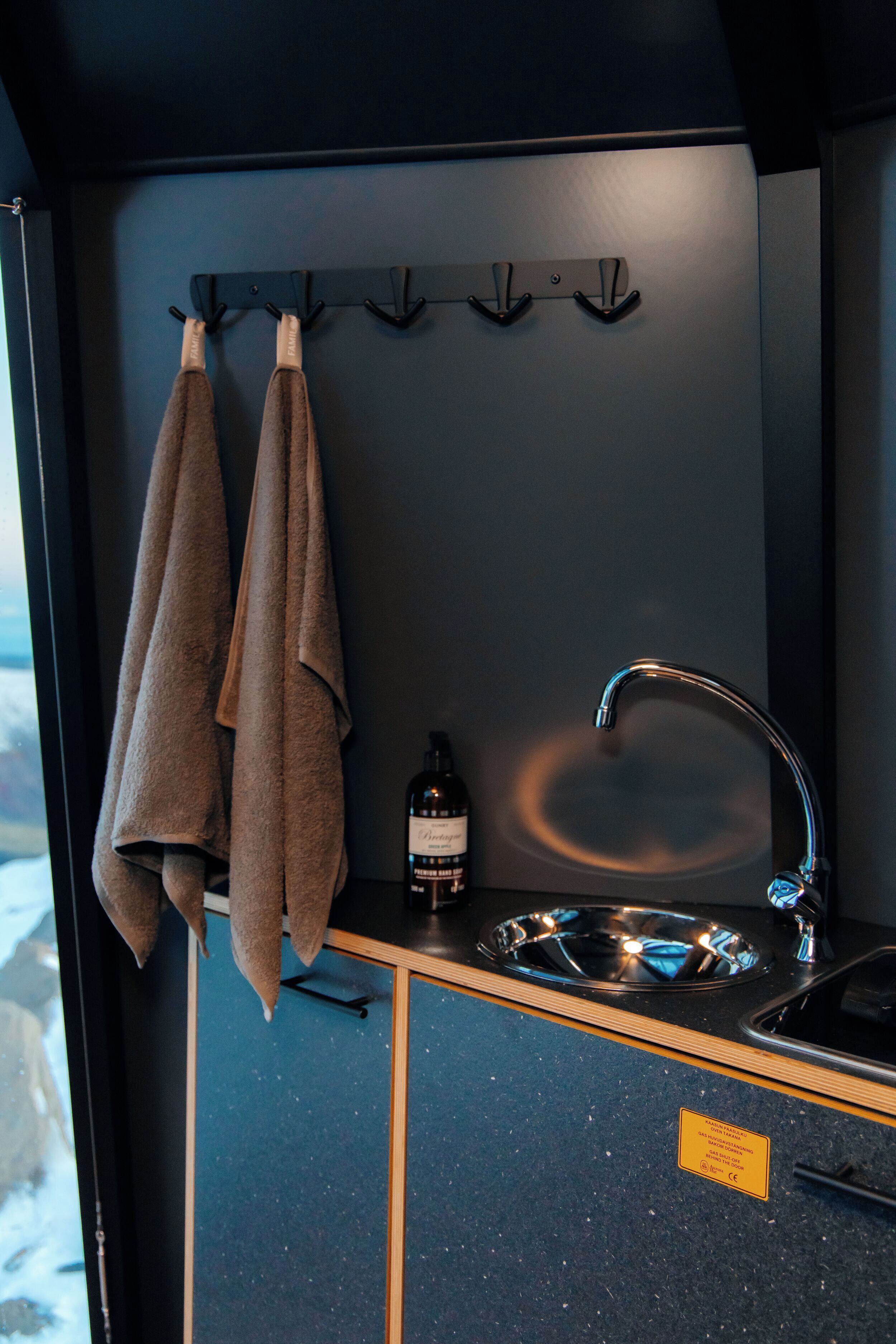 Cabaña, vistas a la montaña | Interior