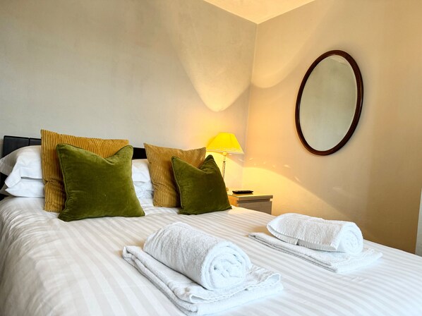 2 bedrooms, free WiFi, bed sheets