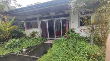 Comfort-Apartment, Terrasse, Bergblick | Außendetails