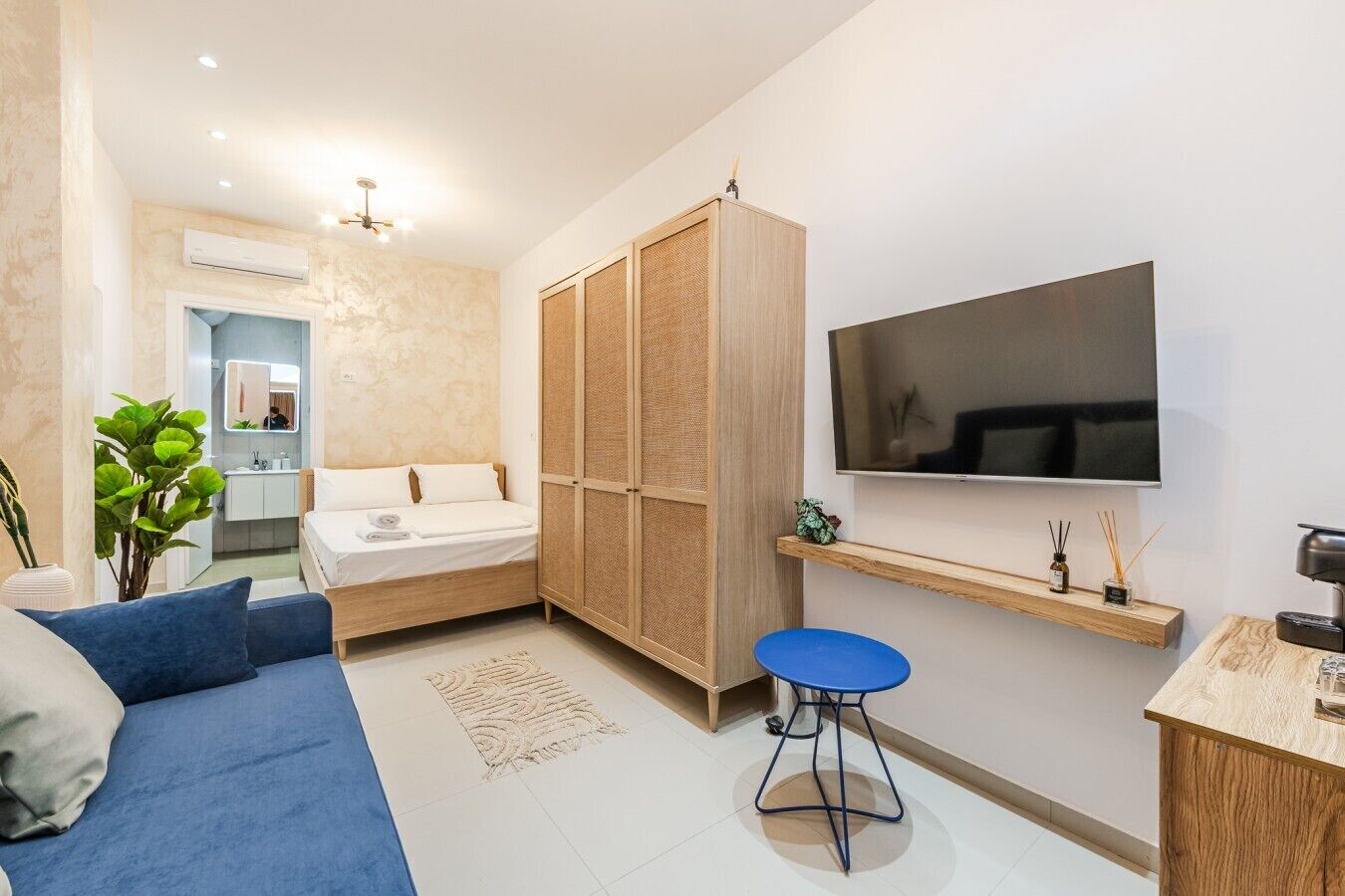 1 bedroom, WiFi, bed sheets