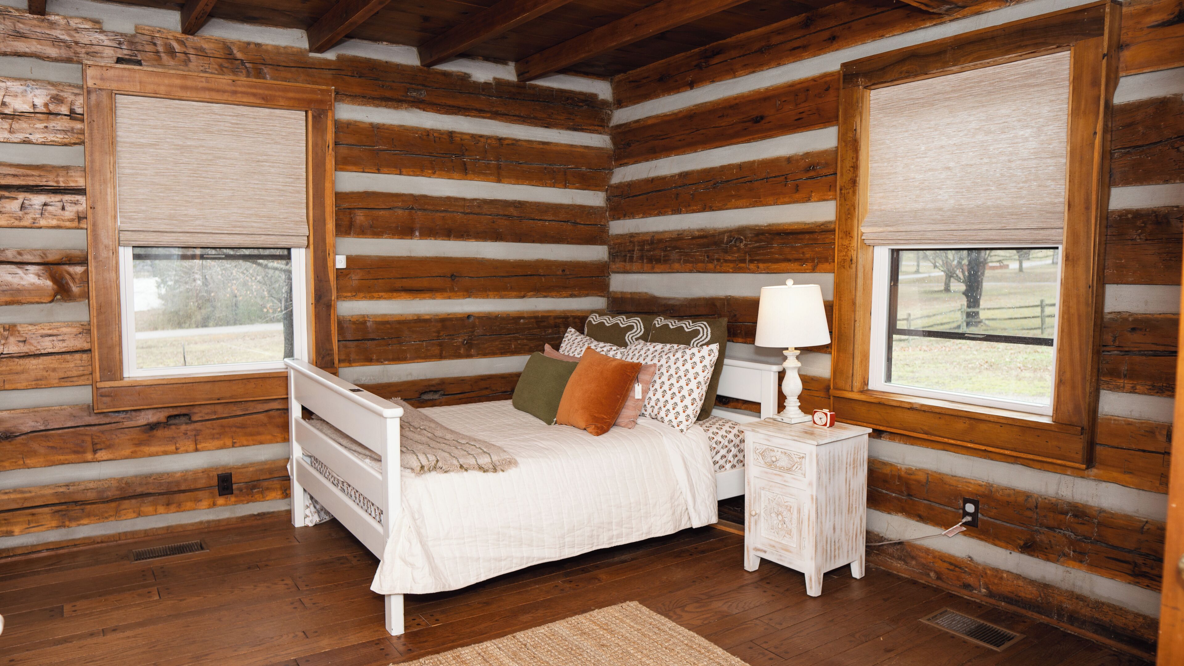 3 chambres, fer et planche à repasser, accès au Wi-Fi (inclus)