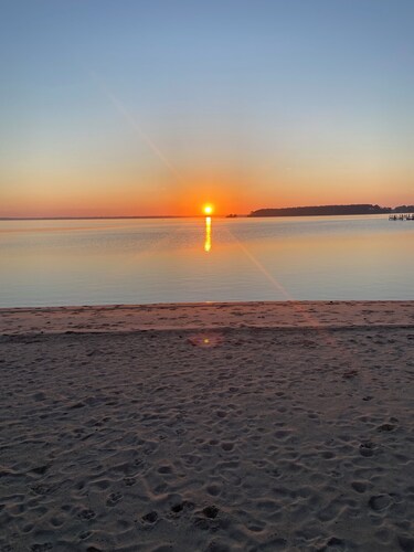 PRISTINE CONDITION. NEW OWNER. NEVER RENTED BEFORE 2026.  3 Pools. Min to Beach.