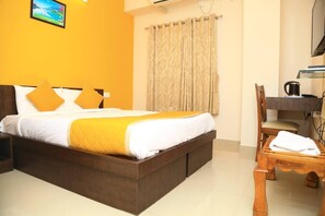 Classic Double Room - I Cloud Elite Suites (Bengaluru)