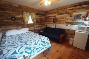 1 Schlafzimmer, kostenloses WLAN, Bettwäsche, Rollstuhlgeeignet