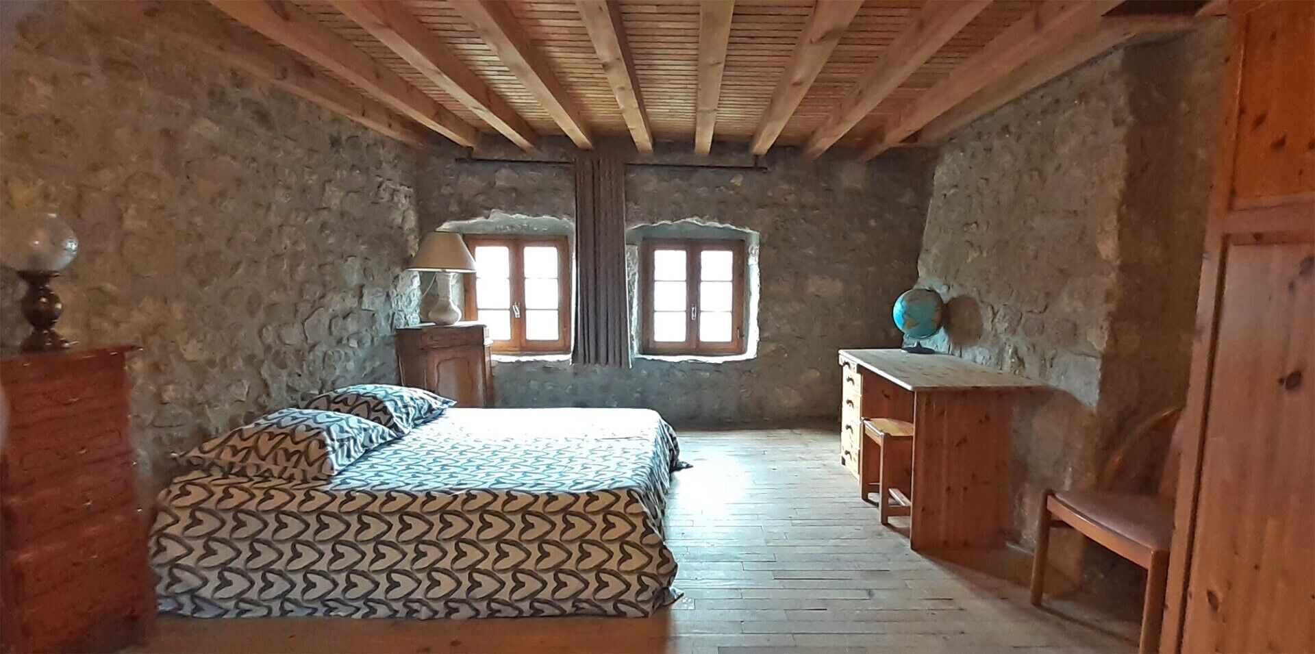 4 chambres, Wi-Fi, draps fournis