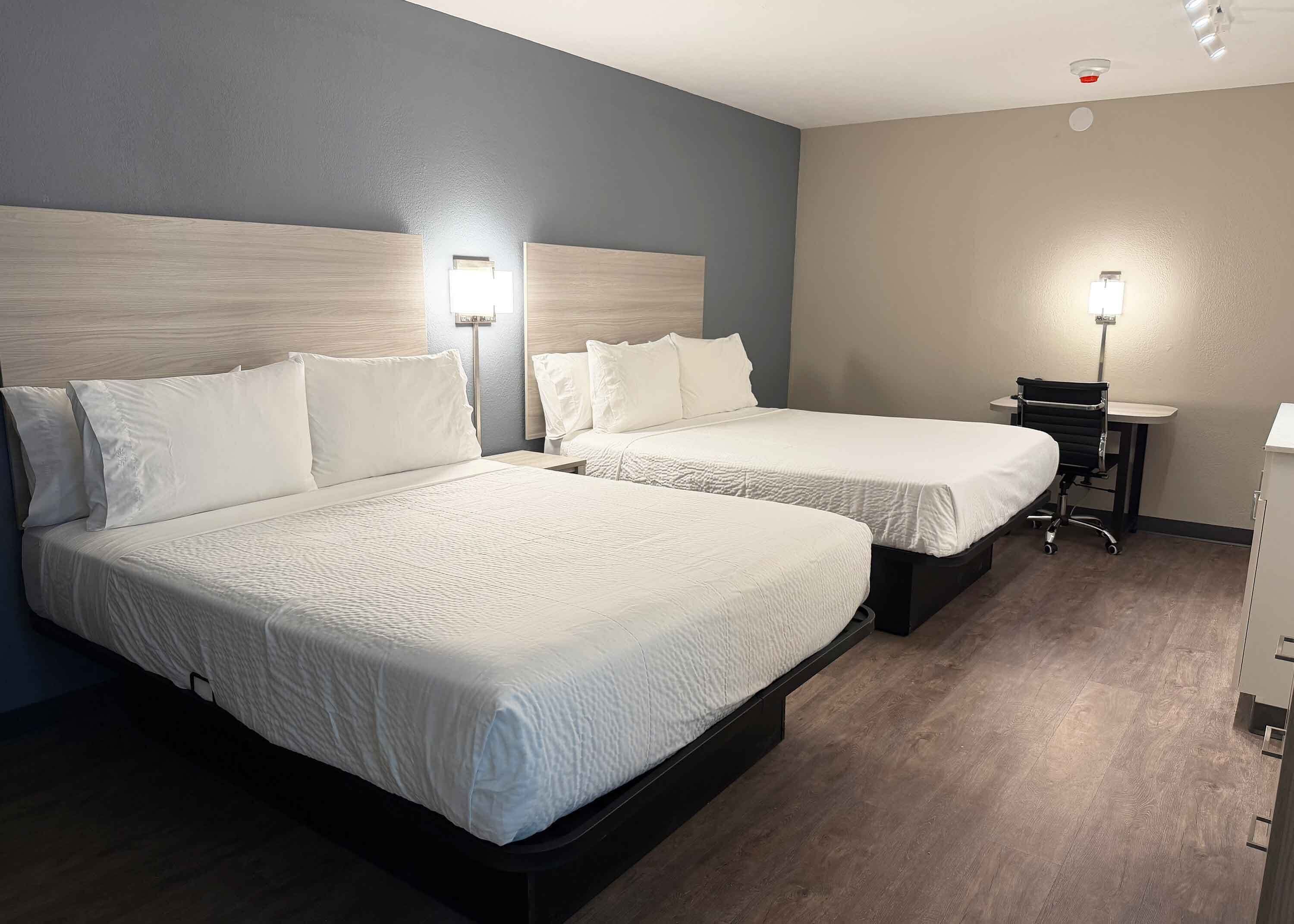 Standard Studio, 2 Queen Beds | Free WiFi, bed sheets