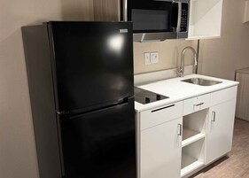 Fridge, microwave, stovetop