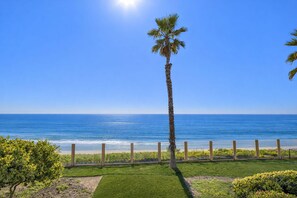 On the beach - Sealane Coastal Retreat with Stunning Ocean Views (Encinitas)