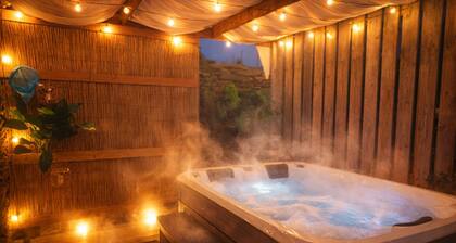 Suite, SPA Jacuzzi, CinĂ©ma & KaraokĂ© â Escapade romantique ou entre amis !