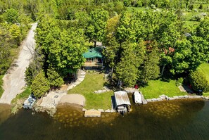 Exterior - THE BUCKHORN LAKEHOUSE Peaceful Waterfront Retreat (Lakehurst)