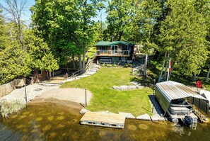 Exterior - THE BUCKHORN LAKEHOUSE Peaceful Waterfront Retreat (Lakehurst)