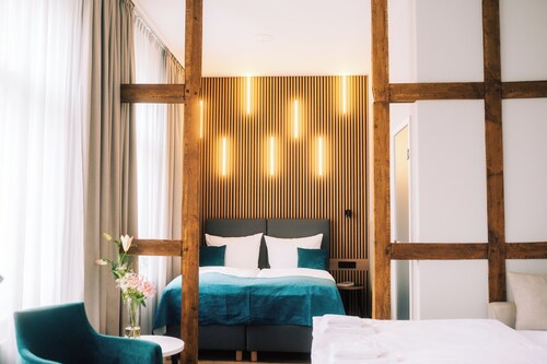 Ferienwohnung mit kompakter Küche und Hotelservice. Sehr zentral gelegen.