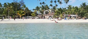 Relaxing 2-bedroom condo in delightful Andrés with AC + Free Parking