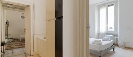 Iron/ironing board