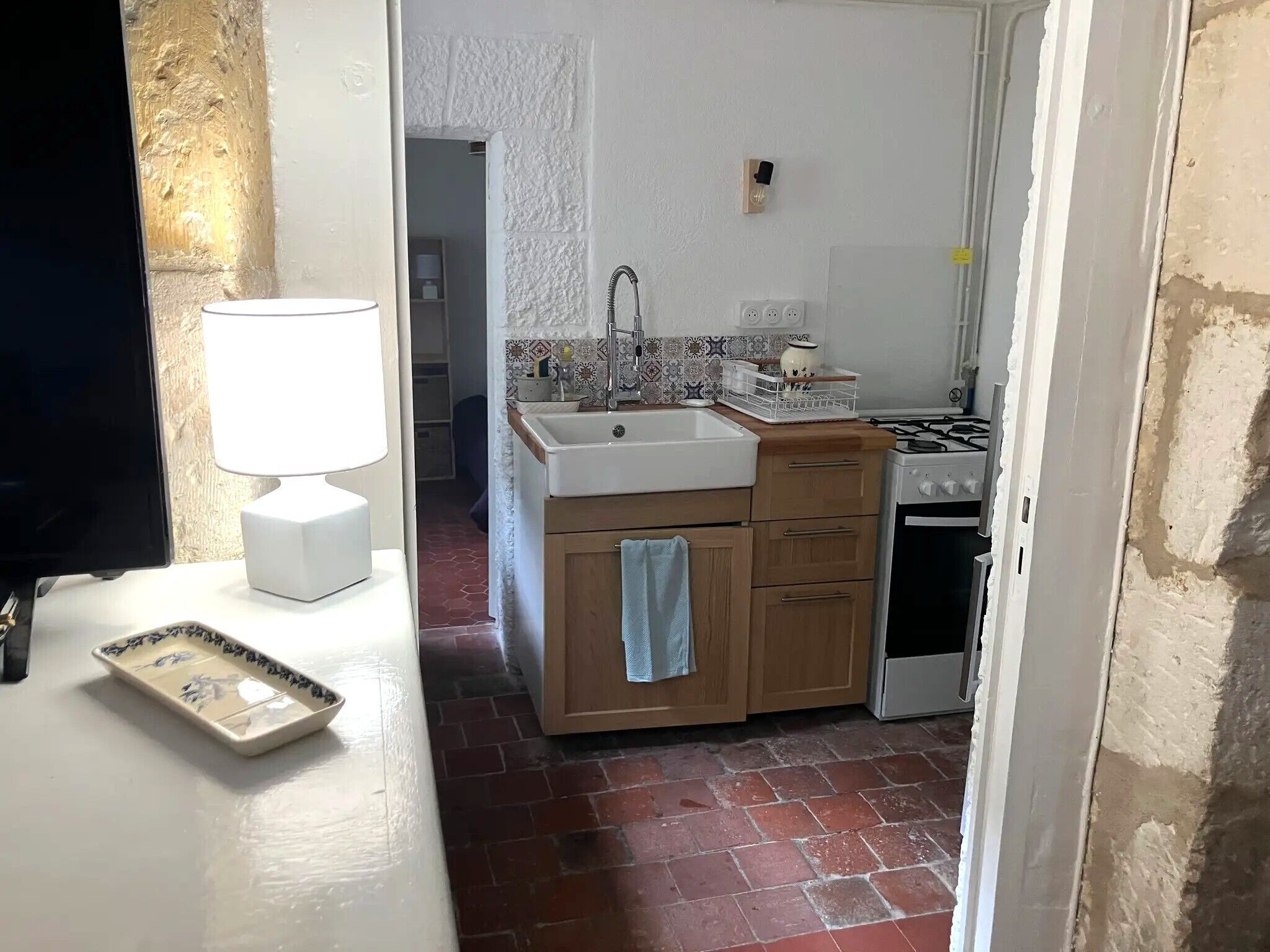 Refrigerador, microondas, horno, placa de cocina