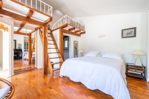 5 bedrooms, iron/ironing board, free WiFi, bed sheets - La Cigaliere - Piscine Privée (Grasse)