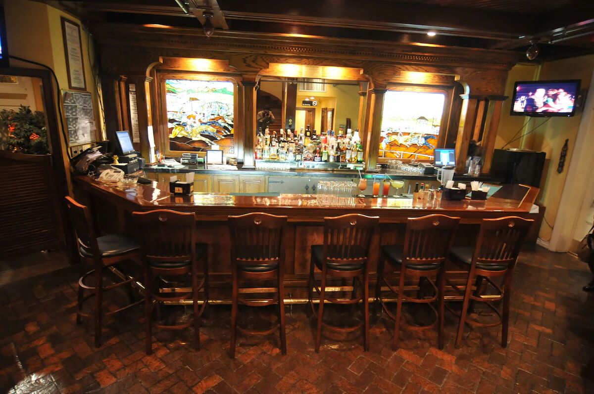 Bar (en la propiedad)