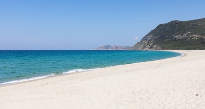 Gästezimmer „Chambre D’hôtes à Losari“ mit Meerblick, WLAN und Klimaanlage