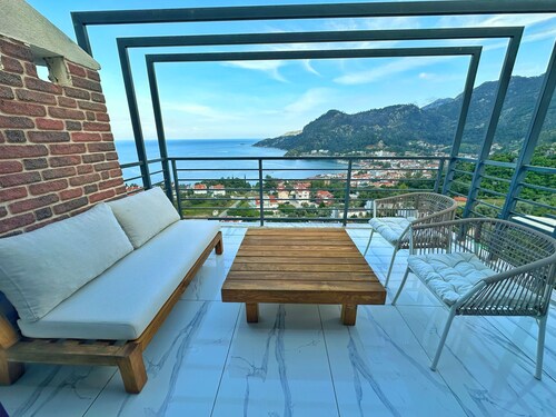 SWEET HOME TURUNC - The Penthouse