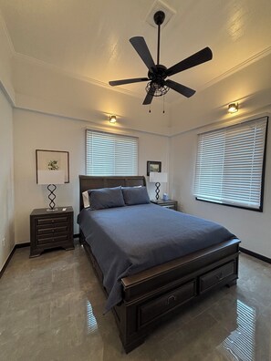 3 bedrooms, Internet, bed sheets - Sib's Crystal Charm  - The Coziest In Town. (Charlotte Amalie)
