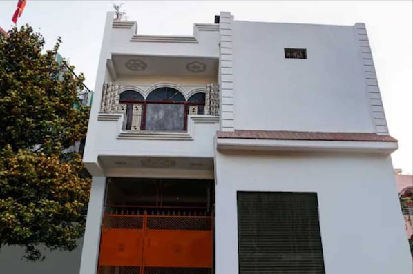House | Exterior - Hotel O Sant Ravidas Ghat Varanasi (Varanasi)