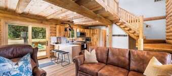 2 Bedroom Log Cabin on 80 acres in Harrison, Idaho w/Lake View