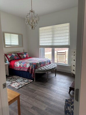 3 soverom, strykejern/-brett, wi-fi og sengetøy