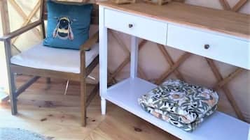 Family Tent, Valley View | Interior