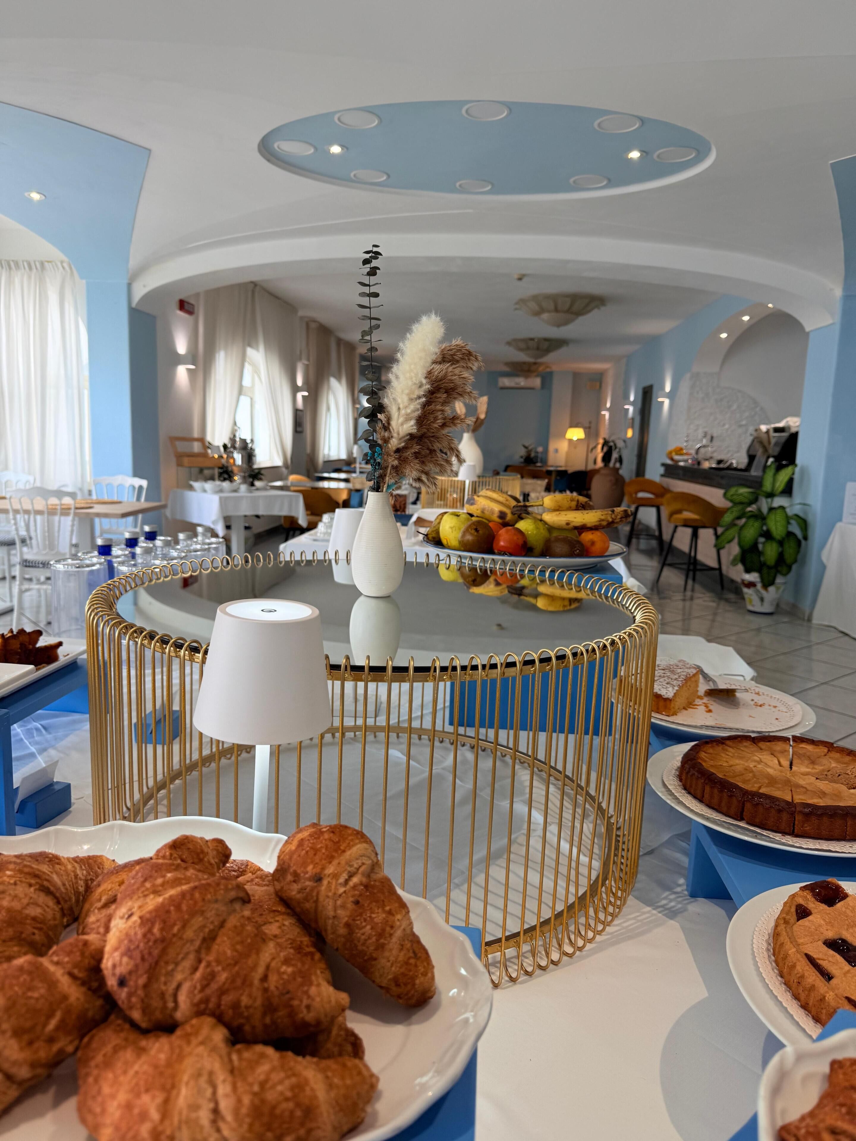 Colazione continentale inclusa, servita tutte le mattine 