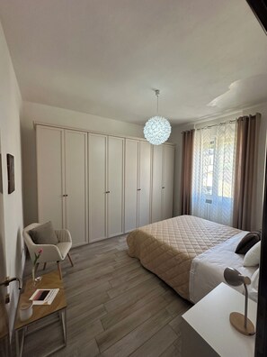 2 bedrooms, iron/ironing board, free WiFi, bed sheets - Elegant modern apartment in the heart of Chianti, ideal for exclusive relaxation (Gaiole In Chianti)