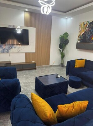 Living area - Charming 2-bedroom apartment in the heart of Dakar (Dakar)