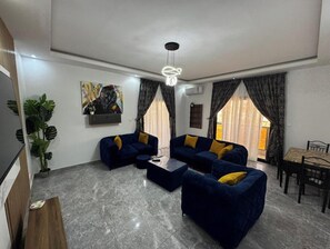Living area - Charming 2-bedroom apartment in the heart of Dakar (Dakar)