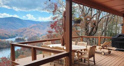 WOWâą Modern North Carolina Cabin âą Stunning Mountain/Lake View âą 3 Cozy Bedrooms